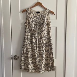 🌸 GAP dress floral size 2